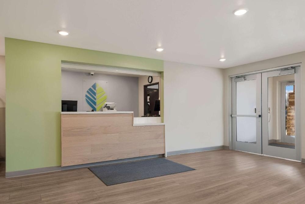 WoodSpring Suites Phoenix-Deer Valley